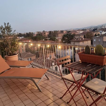 Bellavista Panoramic Terrace Appartamento Con Terrazza Zona Sant Orsola Μπολόνια Εξωτερικό φωτογραφία