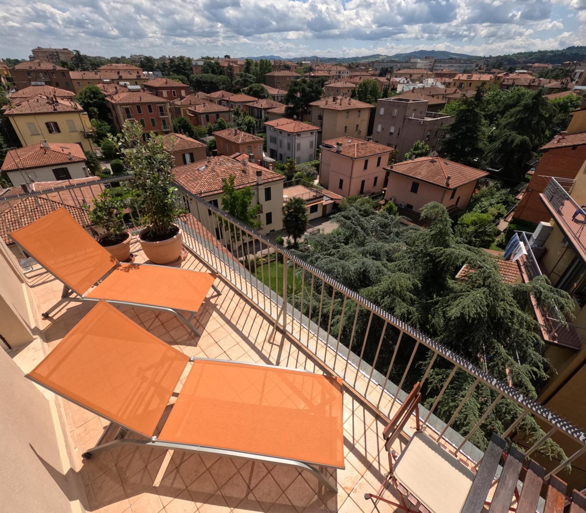 Bellavista Panoramic Terrace Appartamento Con Terrazza Zona Sant Orsola Μπολόνια Εξωτερικό φωτογραφία